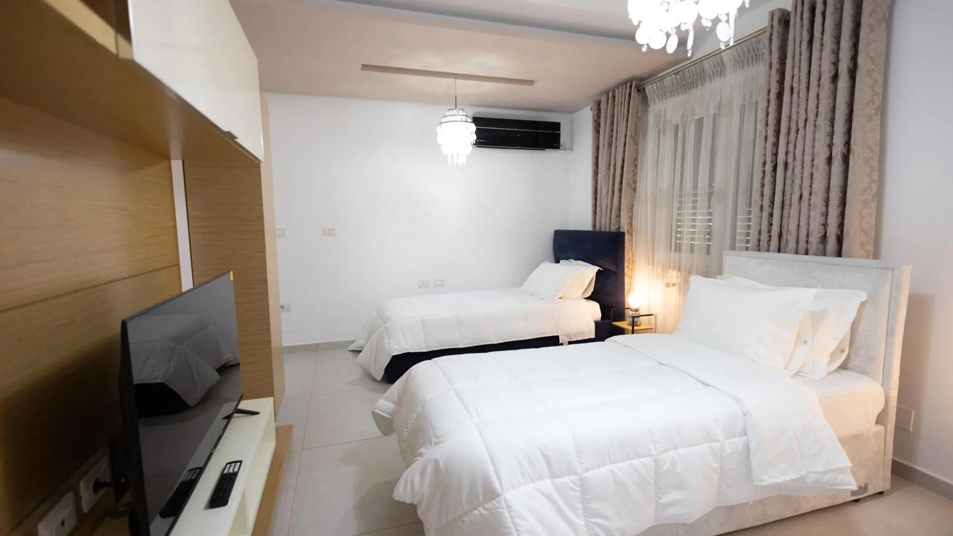Apartment Kler-Elegant Stay Ali Demi Tirana Albania